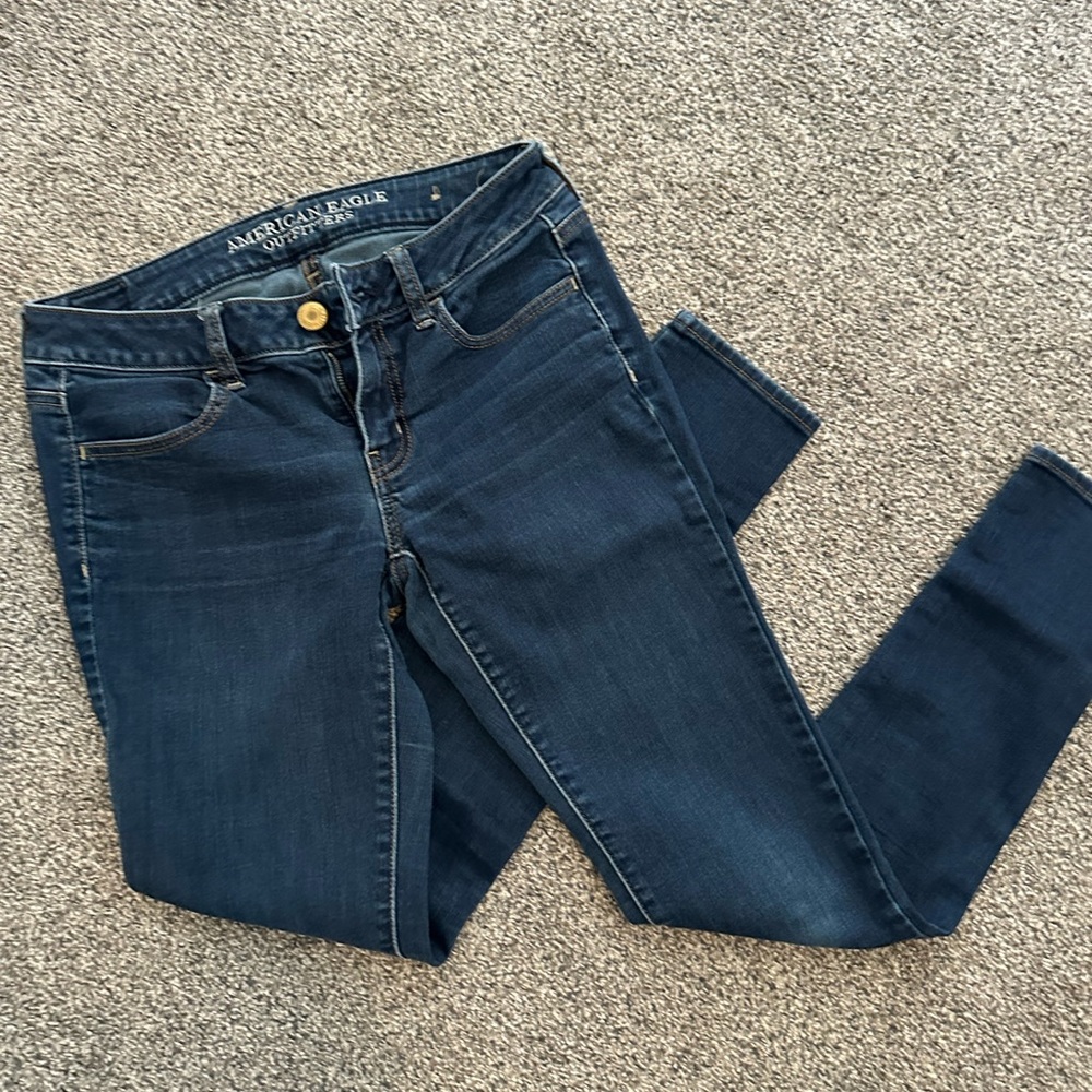 Ladies, American Eagle jeans